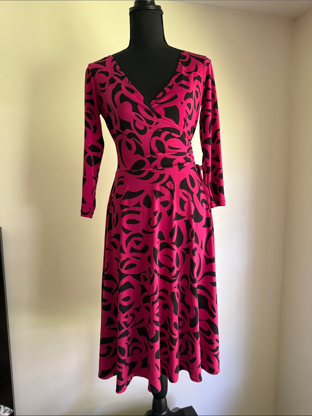 New York & Company Magenta and Black Patterned Wrap Midi Dress